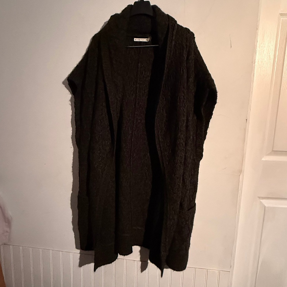 Alice‎ + Olivia Medium Darryl Army Green Oversized Duster Sweater Cardigan - Picture 6 of 7